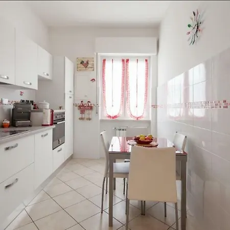 Apartment Rebecca House La Spezia